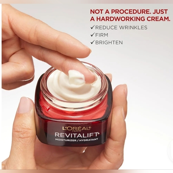L'Oreal Paris Revitalift Triple Power Anti-Aging Face Moisturizer, Pro Retinol, - Picture 3 of 5
